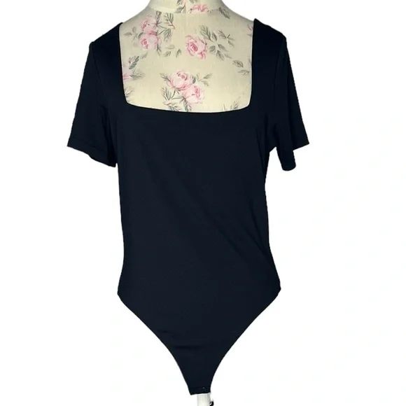 House of Harlow Fitted Square neck body suit shirt sleeves black size large - Picture 2 of 15